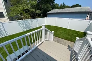 11 Stan Haven Pl, East Northport, NY 11731 - Photo 2