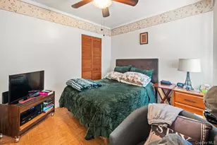 754 Calhoun Ave, Bronx, NY 10465 - Photo 10