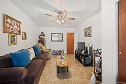 754 Calhoun Avenue, Bronx, NY 10465 - Photo 4