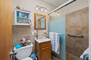 754 Calhoun Ave, Bronx, NY 10465 - Photo 12