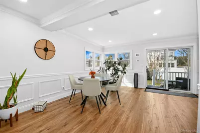 268 42nd Street, Lindenhurst, NY 11757 - Photo 4