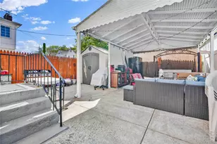 133-14 Hawtree Creek Rd, Ozone Park, NY 11420 - Photo 26