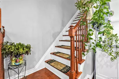 13314 Hawtree Creek Road, Ozone Park, NY 11420 - Photo 16