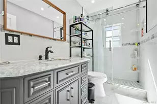 133-14 Hawtree Creek Rd, Ozone Park, NY 11420 - Photo 18