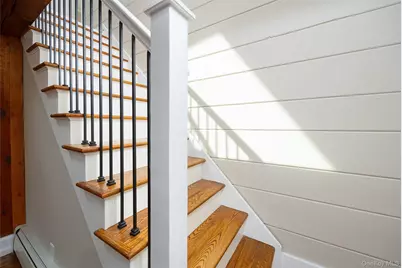 4 Pleasant Lane, Poughkeepsie, NY 12603 - Photo 12