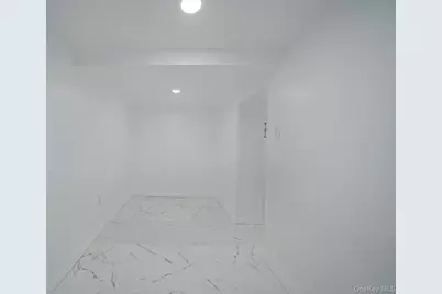 522 Southern Parkway, Uniondale, NY 11553 - Photo 20