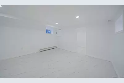 522 Southern Parkway, Uniondale, NY 11553 - Photo 16