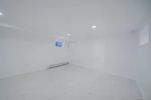 522 Southern Pkwy, Uniondale, NY 11553 - Photo 16