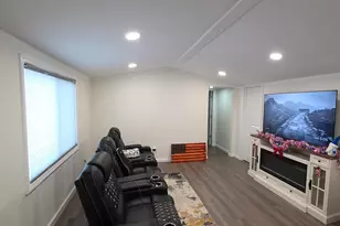 8 Essex Ln, Fallsburg, NY 12759 - Photo 6