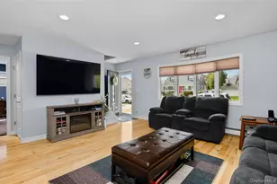 130 Lesoir Ave, Floral Park, NY 11001 - Photo 6