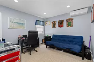 130 Lesoir Ave, Floral Park, NY 11001 - Photo 12