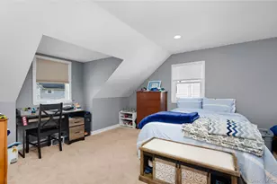130 Lesoir Ave, Floral Park, NY 11001 - Photo 20