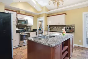 26 Meadow Ln, Chappaqua, NY 10514 - Photo 18