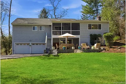 26 Meadow Lane, Chappaqua, NY 10514 - Photo 12