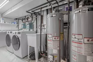 14-23 209th St, Bayside, NY 11360 - Photo 32