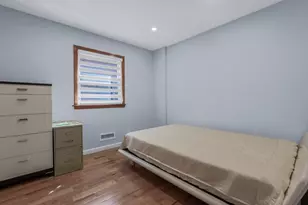 14-23 209th St, Bayside, NY 11360 - Photo 16