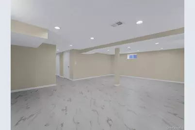 1423 209th Street, Bayside, NY 11360 - Photo 18