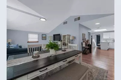 1423 209th Street, Bayside, NY 11360 - Photo 22
