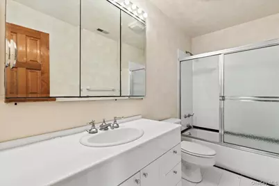 88 Farm Lake Crescent Road, Chappaqua, NY 10514 - Photo 12