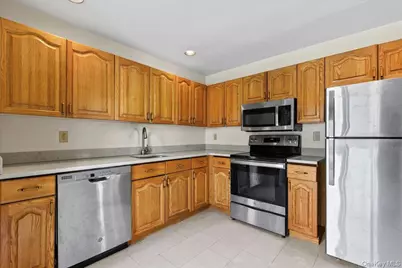 88 Farm Lake Crescent Road, Chappaqua, NY 10514 - Photo 8