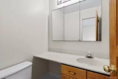 88 Farm Lake Crescent Road, Chappaqua, NY 10514 - Photo 4