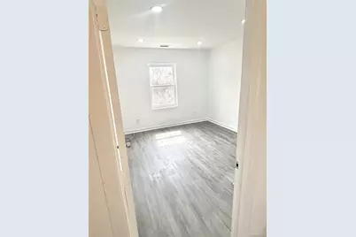 718 Provost Avenue, Bellport, NY 11713 - Photo 10