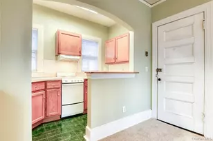 25 Maple Ave, Warwick, NY 10990 - Photo 4