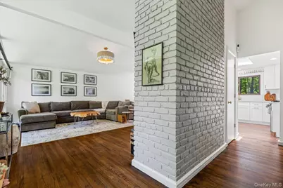 43 Winslow Road, White Plains, NY 10606 - Photo 4