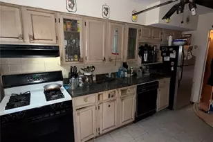 740 E 80th St, Brooklyn, NY 11236 - Photo 10