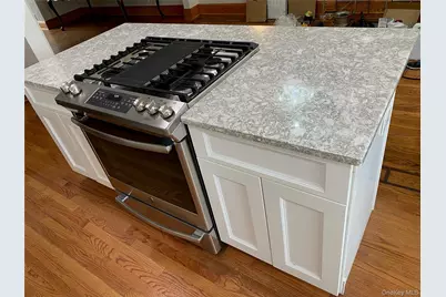 2928 163rd Street, Flushing, NY 11358 - Photo 6