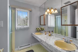 1 Somner Dr, Dix Hills, NY 11746 - Photo 30