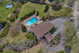 1 Somner Dr, Dix Hills, NY 11746 - Photo 42