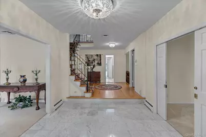 1 Somner Drive, Dix Hills, NY 11746 - Photo 8