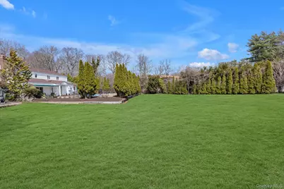 1 Somner Drive, Dix Hills, NY 11746 - Photo 36