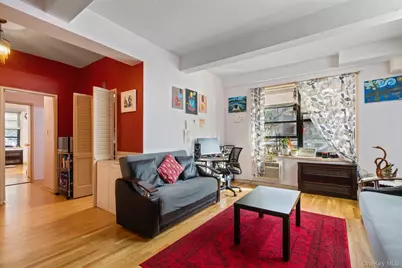 139-15 83rd Avenue #117, Briarwood, NY 11435 - Photo 4