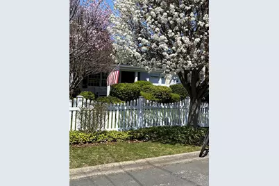 818 12th Street, West Babylon, NY 11704 - Photo 8