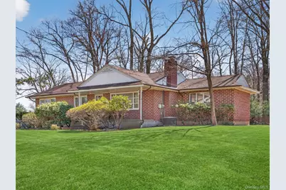 31 Sharon Drive, New City, NY 10956 - Photo 2