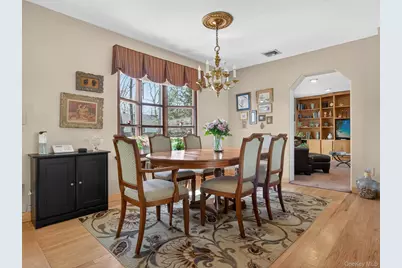 31 Sharon Drive, New City, NY 10956 - Photo 12