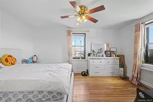 73-45 210th St, Oakland Gardens, NY 11364 - Photo 6