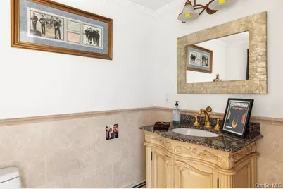 33 Beach Road, Asharoken, NY 11768 - Photo 16