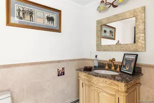 33 Beach Rd, Asharoken, NY 11768 - Photo 16