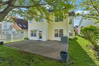 14 Julia Circle #14, Middle Island, NY 11953 - Photo 30