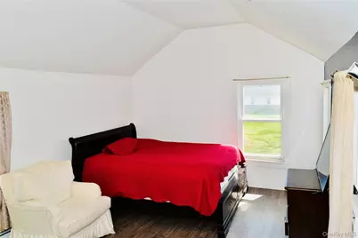 32 Pearl Street, Patchogue, NY 11772 - Photo 30