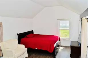 32 Pearl St, Patchogue, NY 11772 - Photo 30