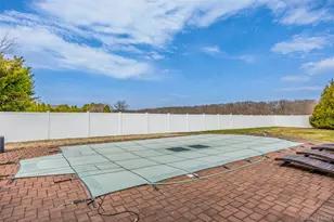 38 Sweetgum Ln, Miller Place, NY 11764 - Photo 6