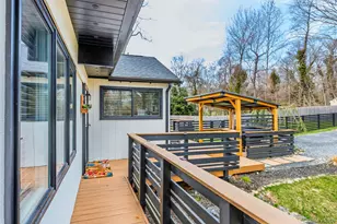 28 Old Cow Path, Miller Place, NY 11764 - Photo 8