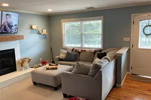 7 Tipton Dr W, Shirley, NY 11967 - Photo 10