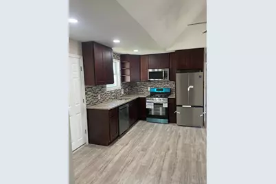54 Ash Street, Central Islip, NY 11722 - Photo 2