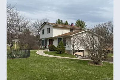 15 Rena Marie Circle, Washingtonville, NY 10992 - Photo 2