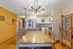 240-26 70th Ave, Douglaston, NY 11362 - Photo 10